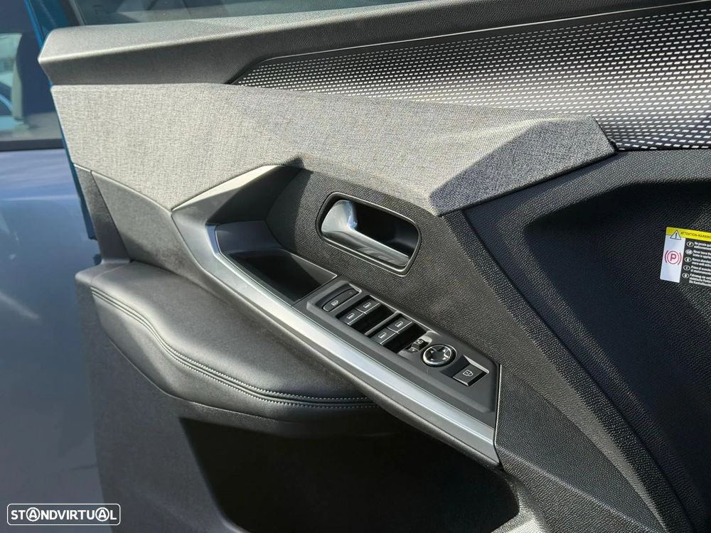 Peugeot 3008 1.2 Hybrid GT e-DCS6 - 9
