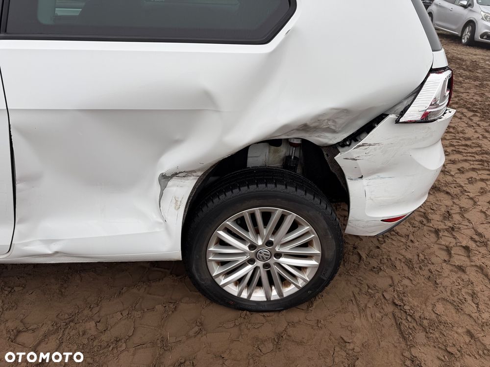 Volkswagen Golf 1.4 TSI BlueMotion Technology Cup - 15