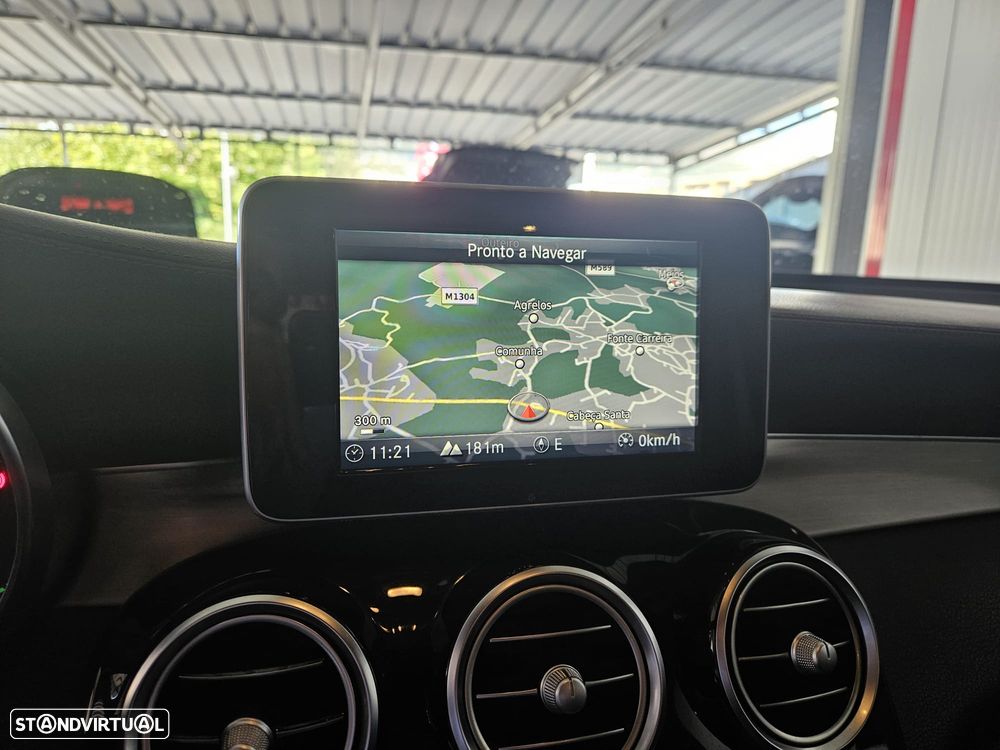 Mercedes-Benz GLC 300 e 4Matic 9G-TRONIC AMG Line - 21
