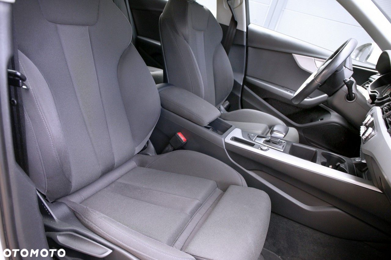Audi A4 40 TDI S tronic - 16