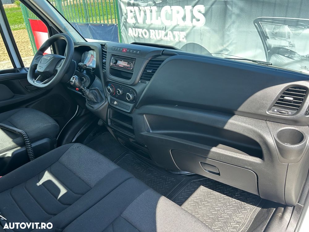 Iveco LIFT DE CONTAINER CU CARLIG 3.0 D - 21