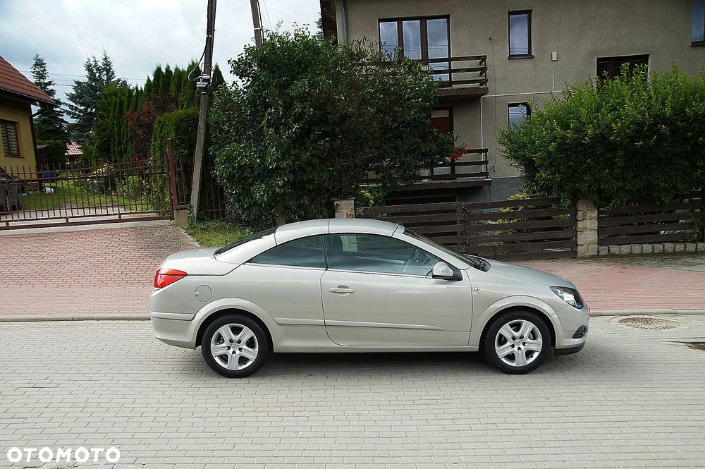 Opel Astra 1.6 Edition - 22
