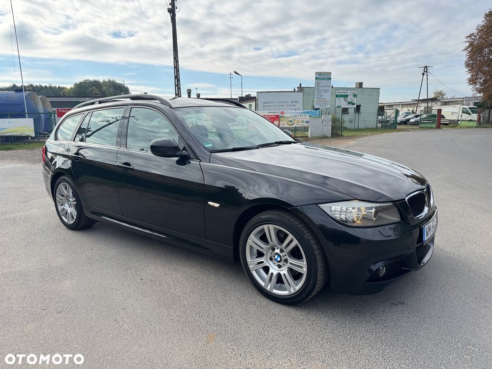 BMW 3 Series 2009 photo 2
