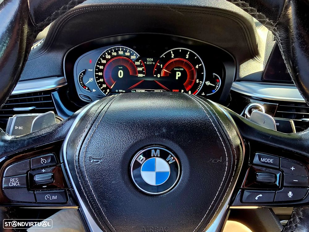 BMW 520 d ED Line Luxury - 14