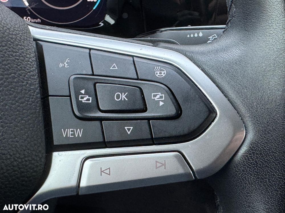 Volkswagen Golf 2.0 TDI SCR DSG Life - 35