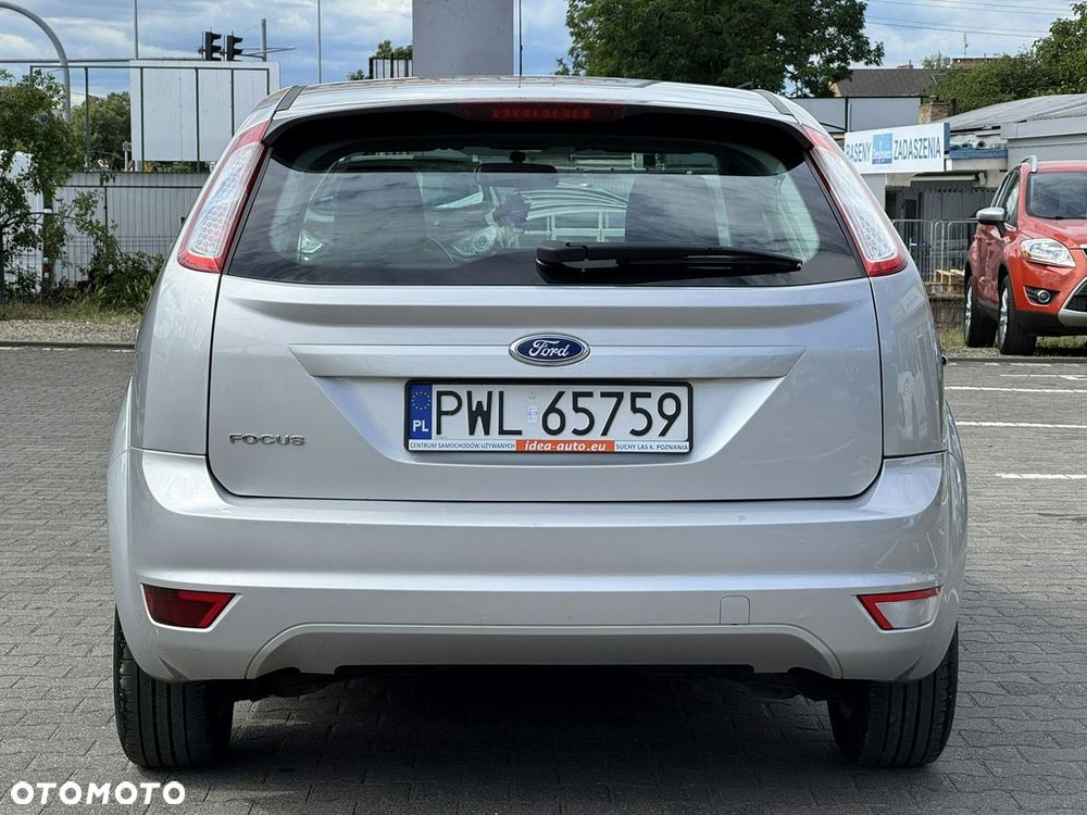 Ford Focus - 10