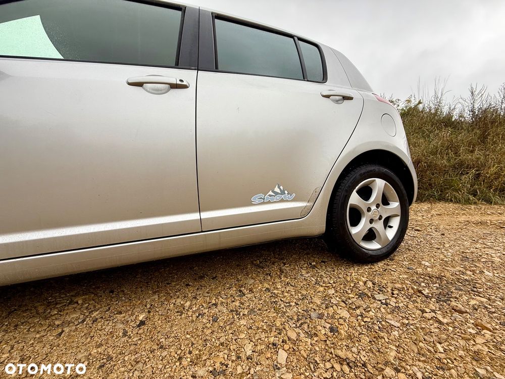 Suzuki Swift 1.3 4x4 Snow - 28