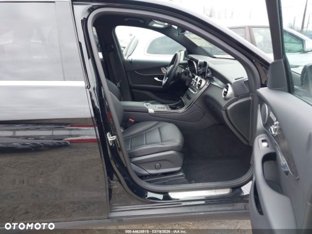 Mercedes-Benz GLC 300 4Matic 9G-TRONIC - 5