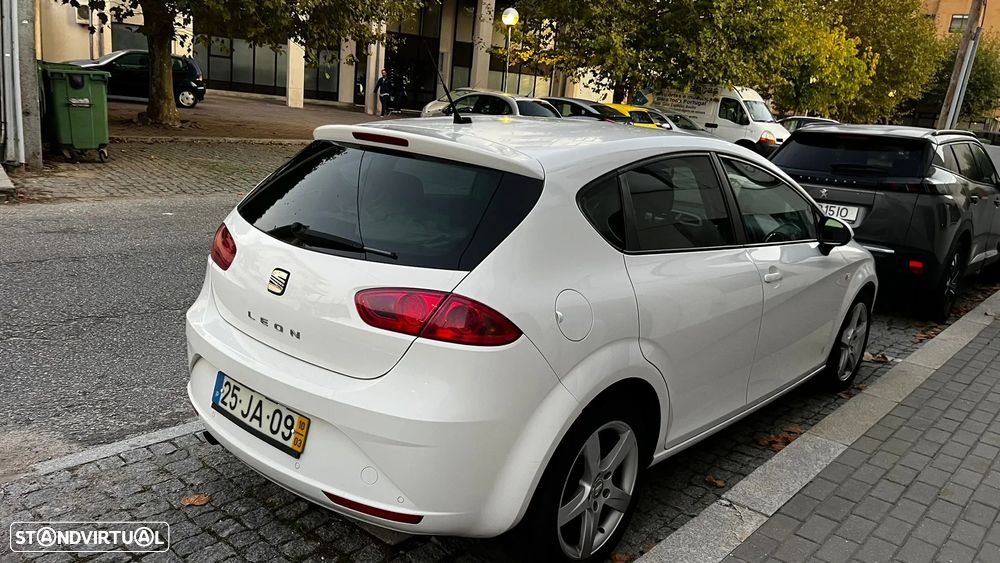 SEAT Leon 1.6 TDI Ecomotive Style - 7