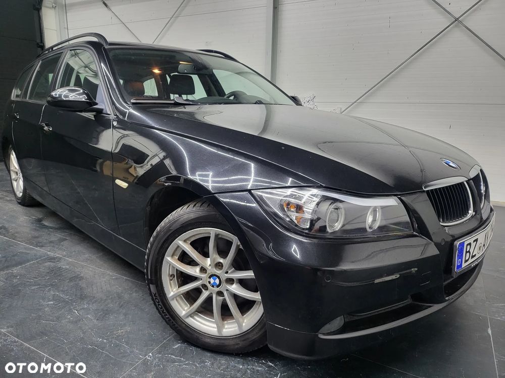 BMW Seria 3 318i - 2