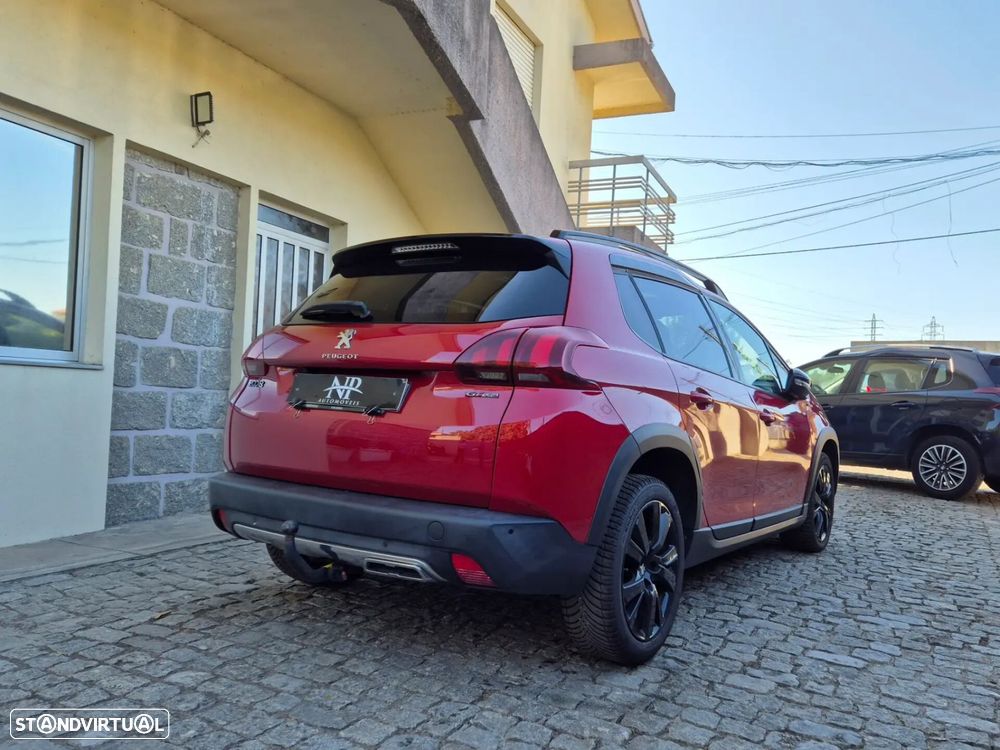 Peugeot 2008 - 4