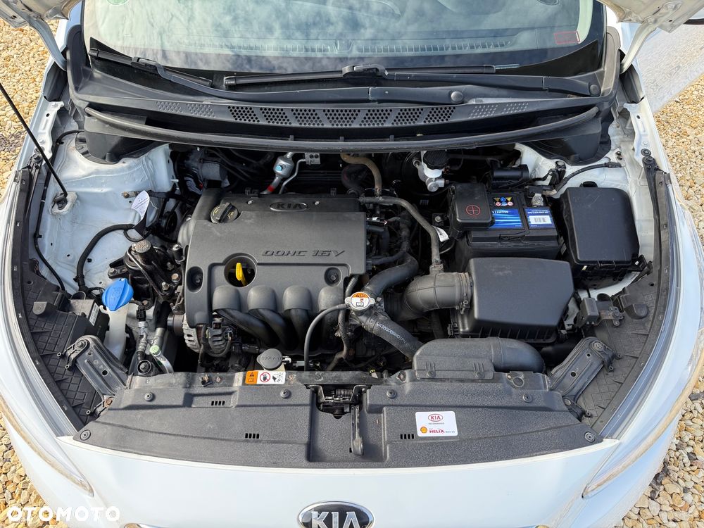 Kia Ceed 1.4 CVVT - 25