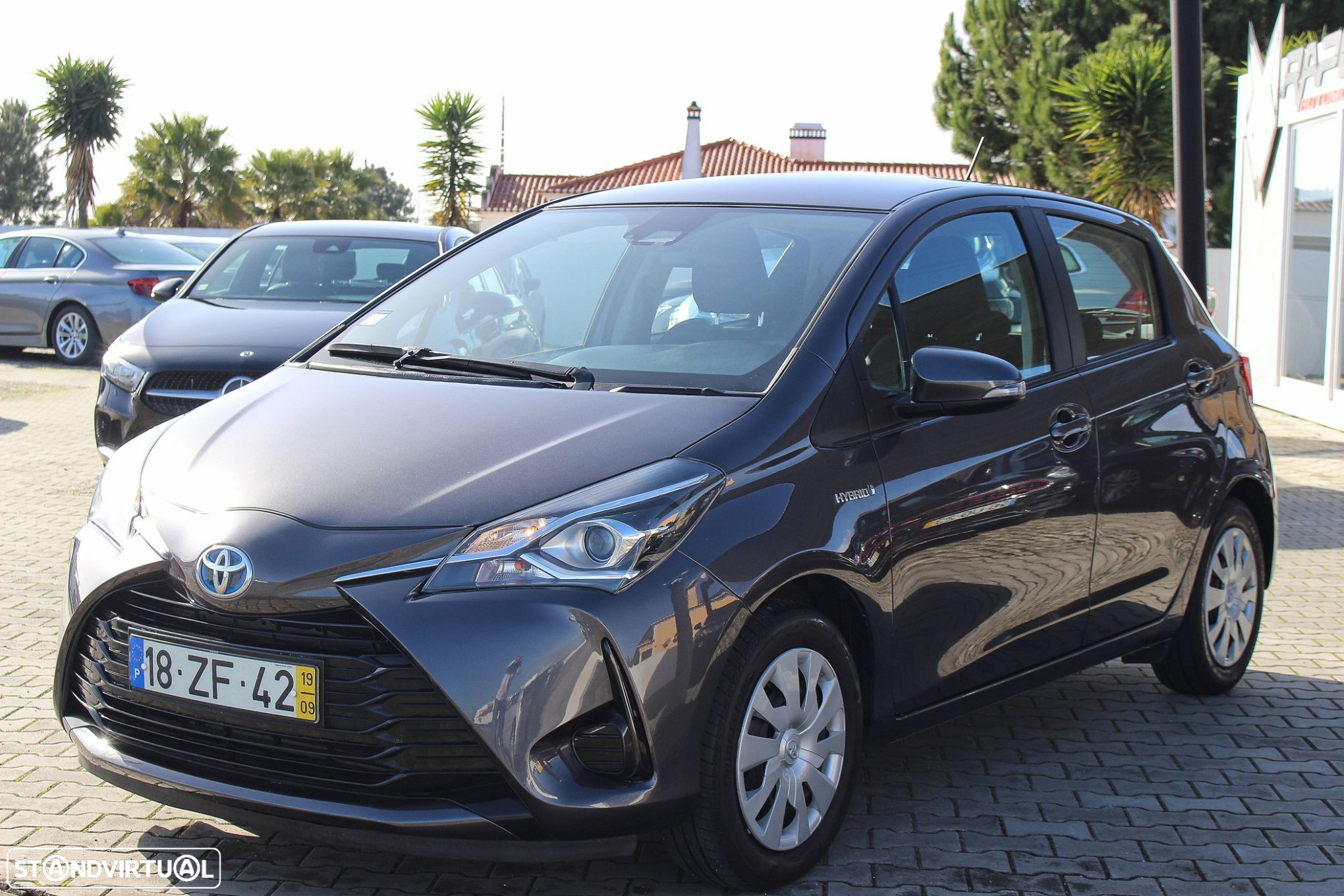 Toyota Yaris 1.5 HSD Active - 10