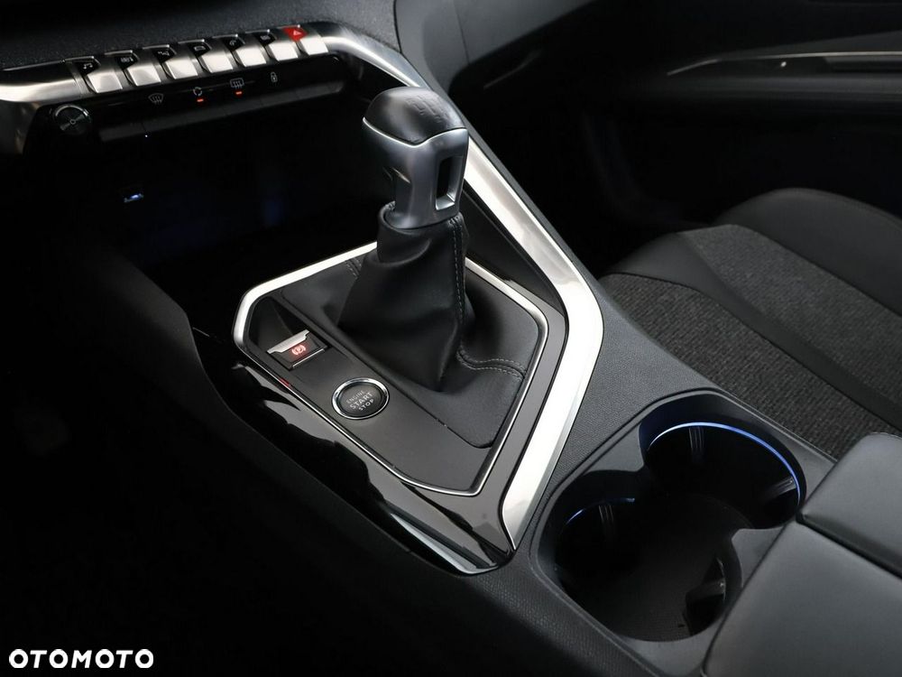 Peugeot 3008 1.5 BlueHDi Allure S&S - 30