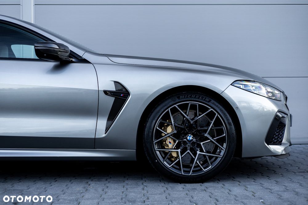 BMW M8 - 12