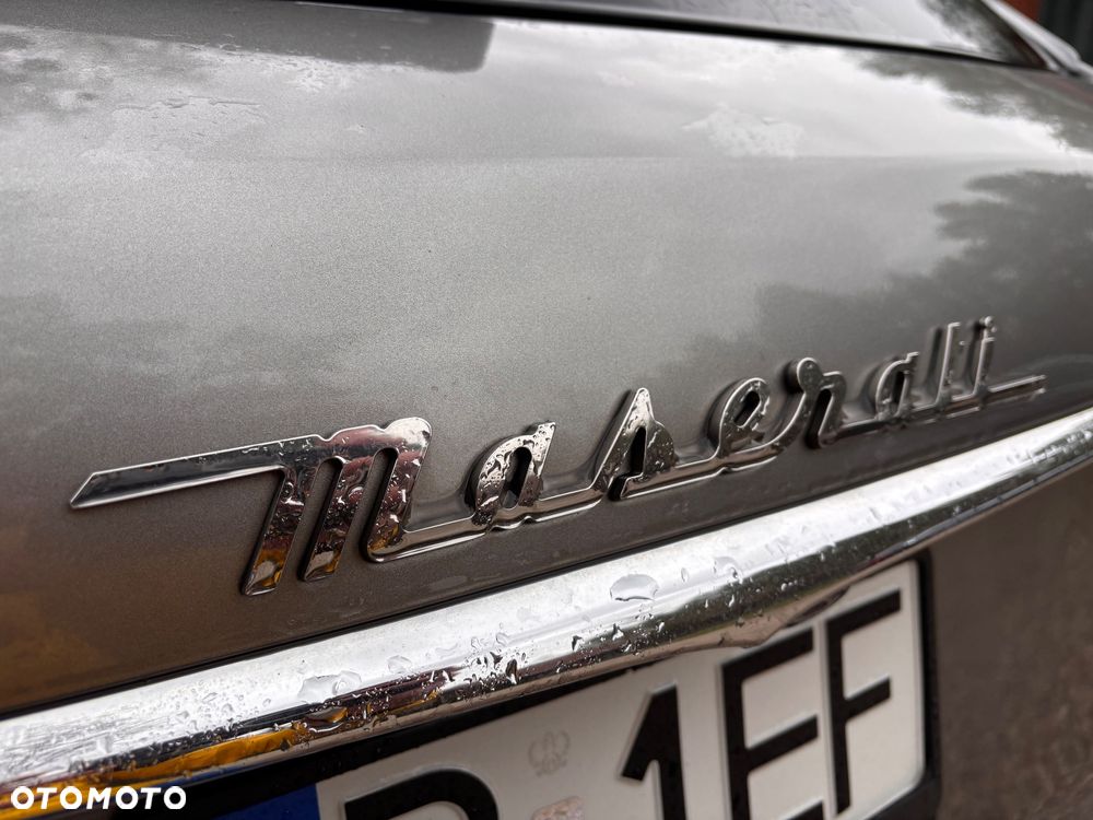 Maserati Levante Q4 Executive - 13