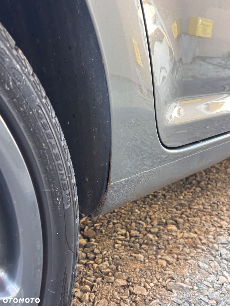 Volkswagen Touran 1.9 TDI - 35