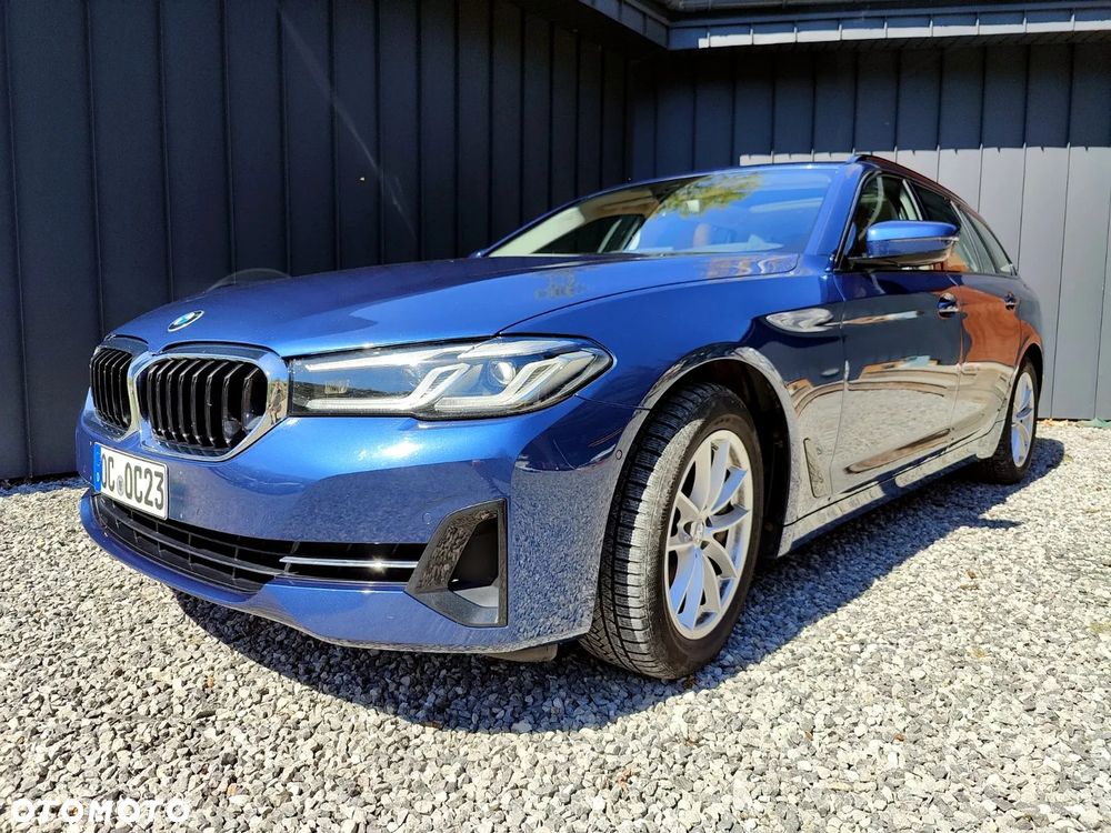 BMW Seria 5 540d xDrive mHEV - 2