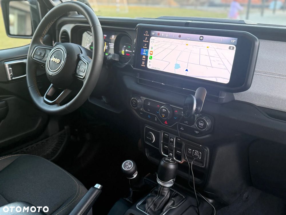 Jeep Wrangler 2.0 4xe Plug-In Hybrid Hardtop Sahara - 35