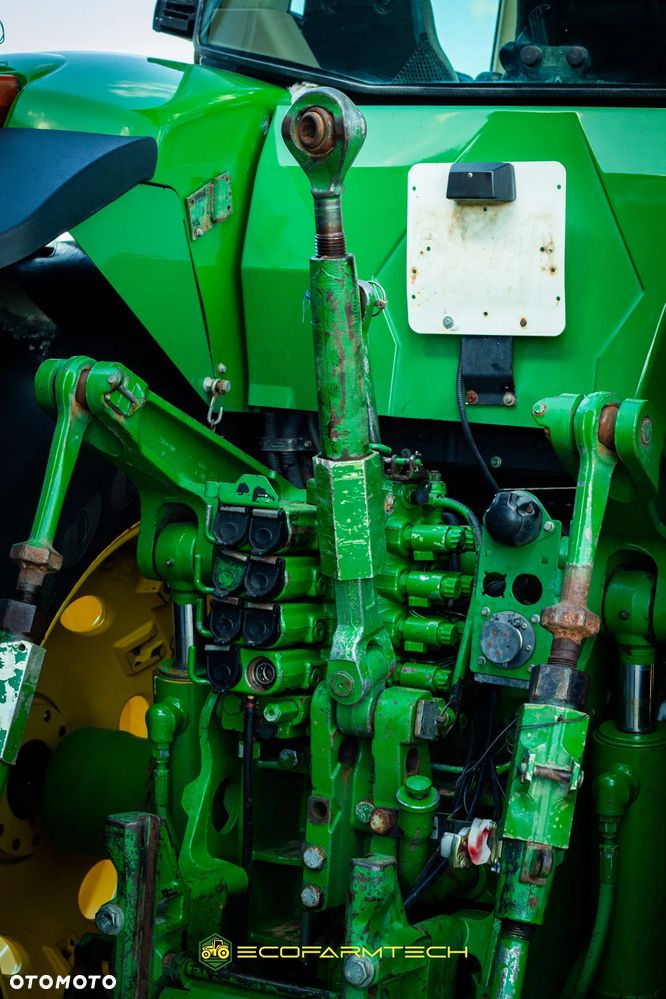 John Deere 8220 - 33