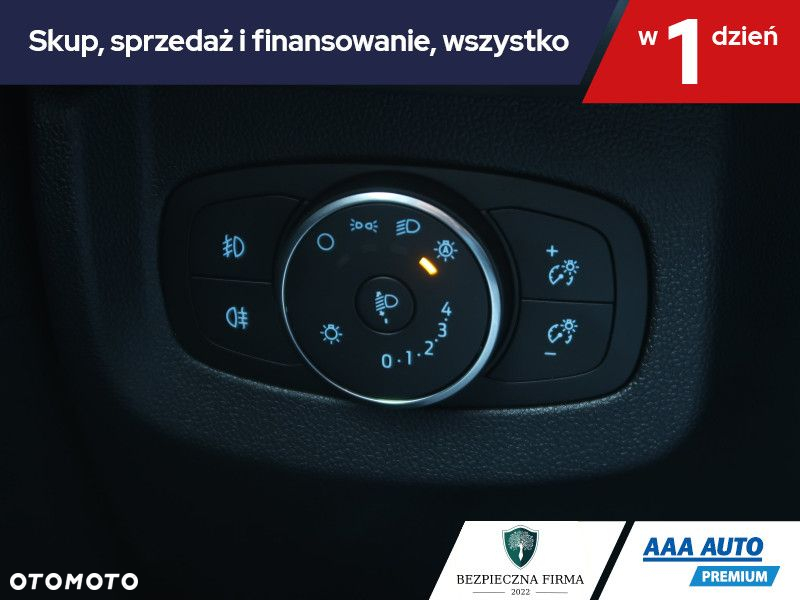 Ford Tourneo Courier - 18