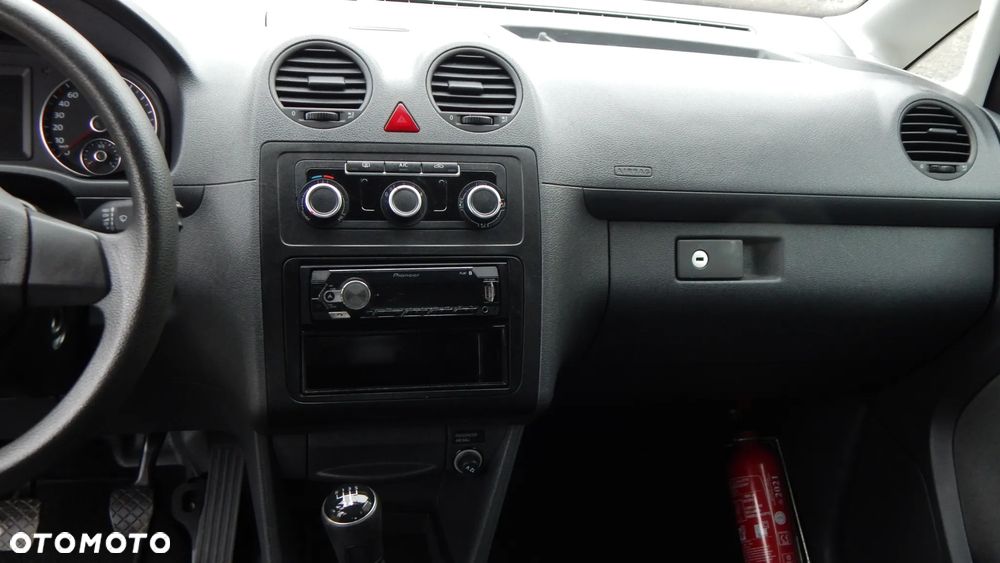 Volkswagen Caddy - 22
