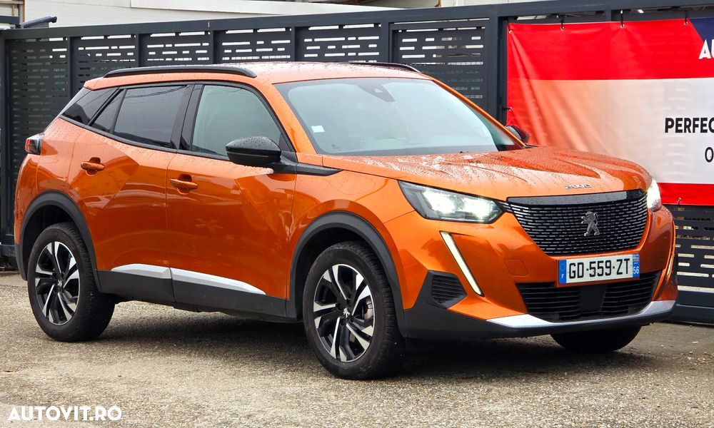 Peugeot 2008 1.5 BlueHDI 130 S&S EAT8 Allure - 6