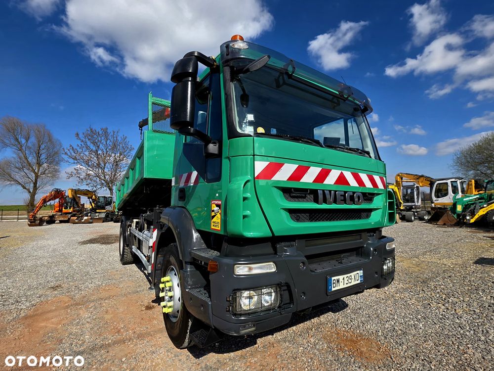 Iveco Trakker - 2