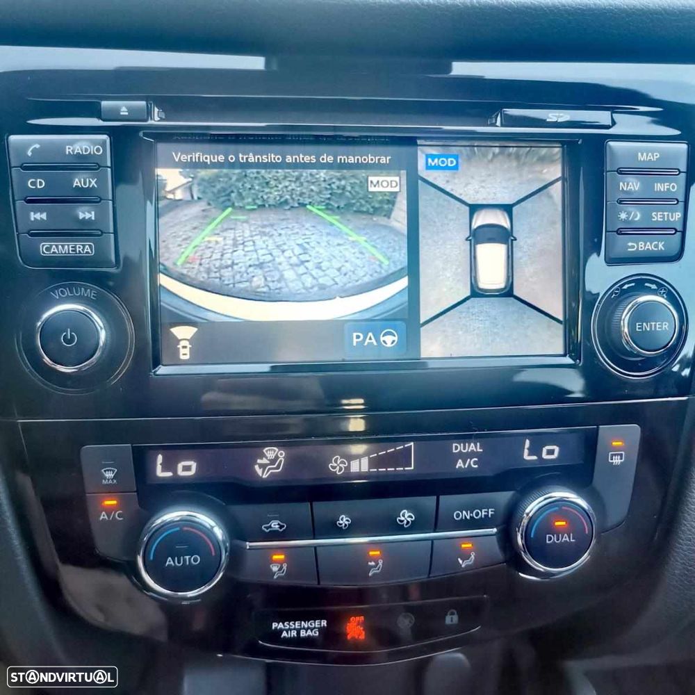 Nissan Qashqai 1.5 dCi Tekna Premium - 13