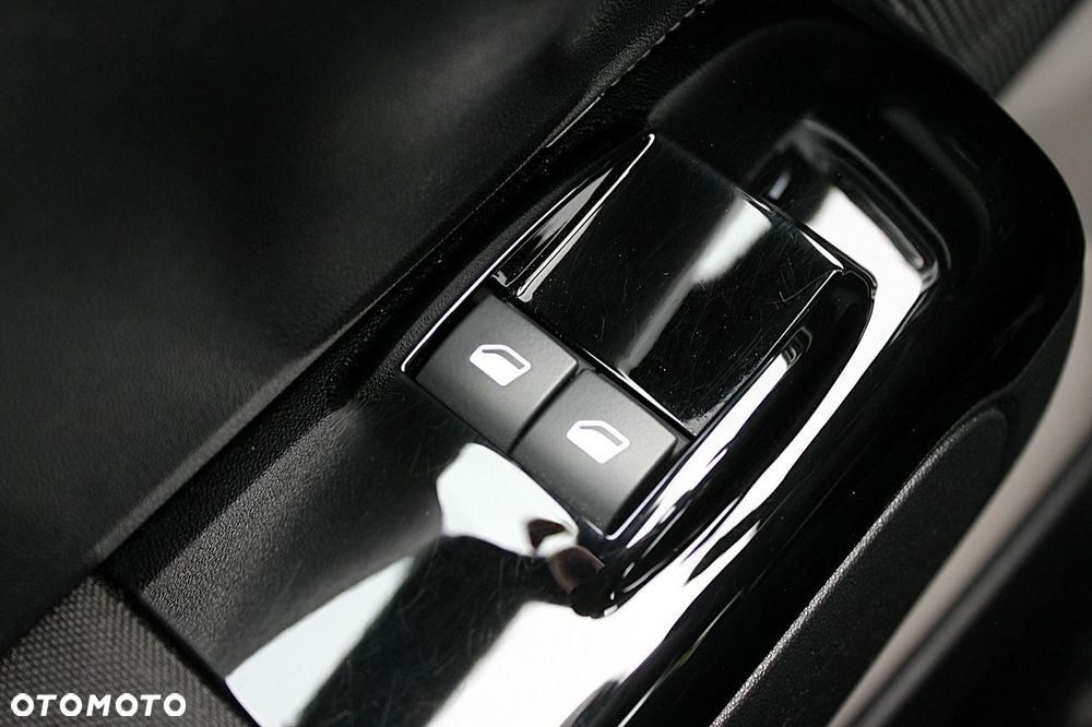 Citroën C3 1.2 PureTech Max - 22