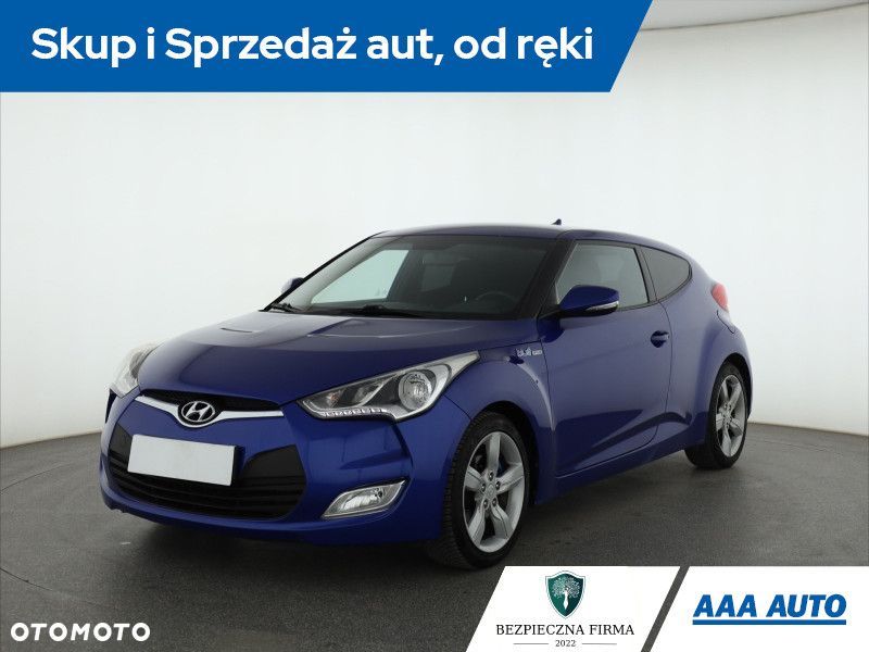 Hyundai Veloster - 3