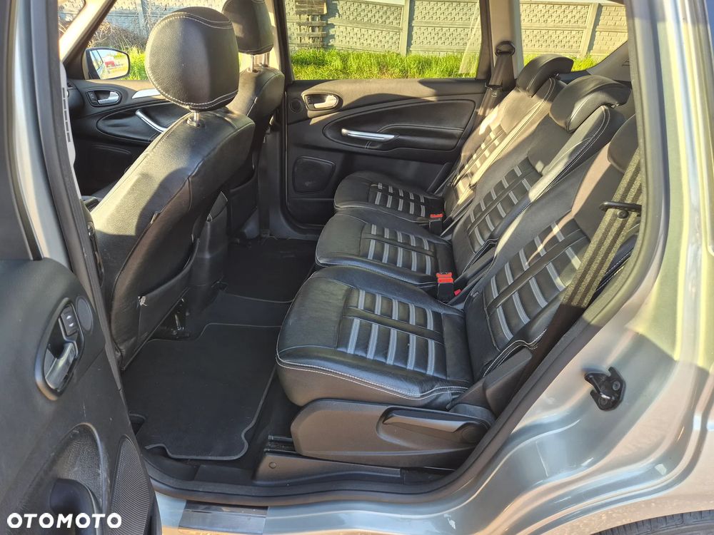 Ford S-Max 2.2 TDCi Titanium - 17