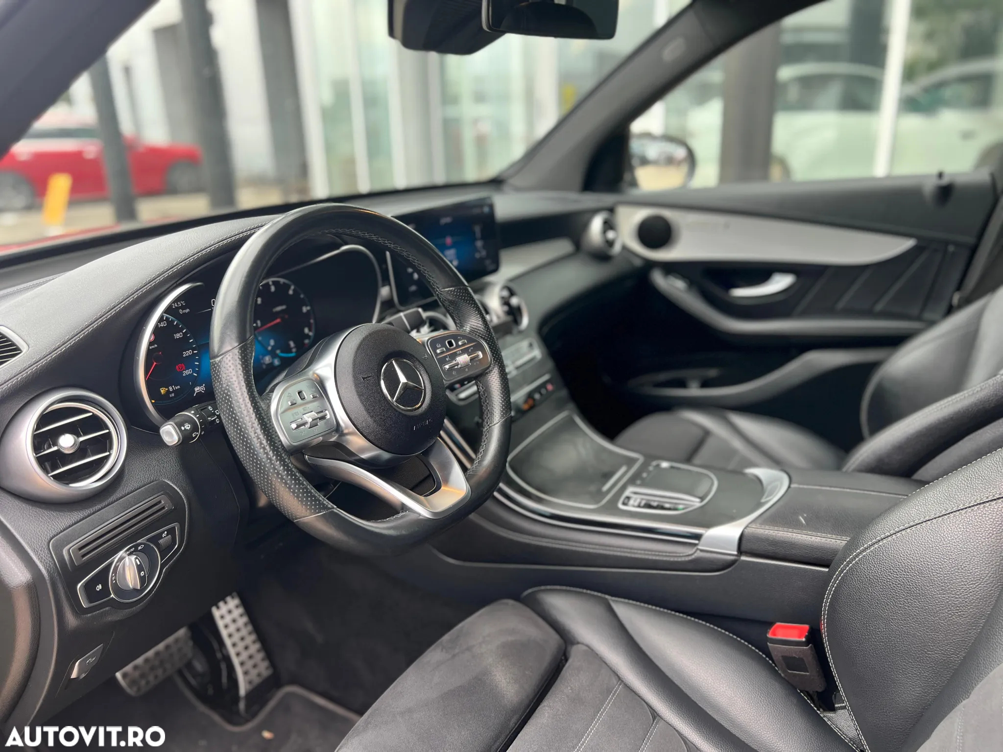 Mercedes-Benz GLC 220 d 4MATIC - 9