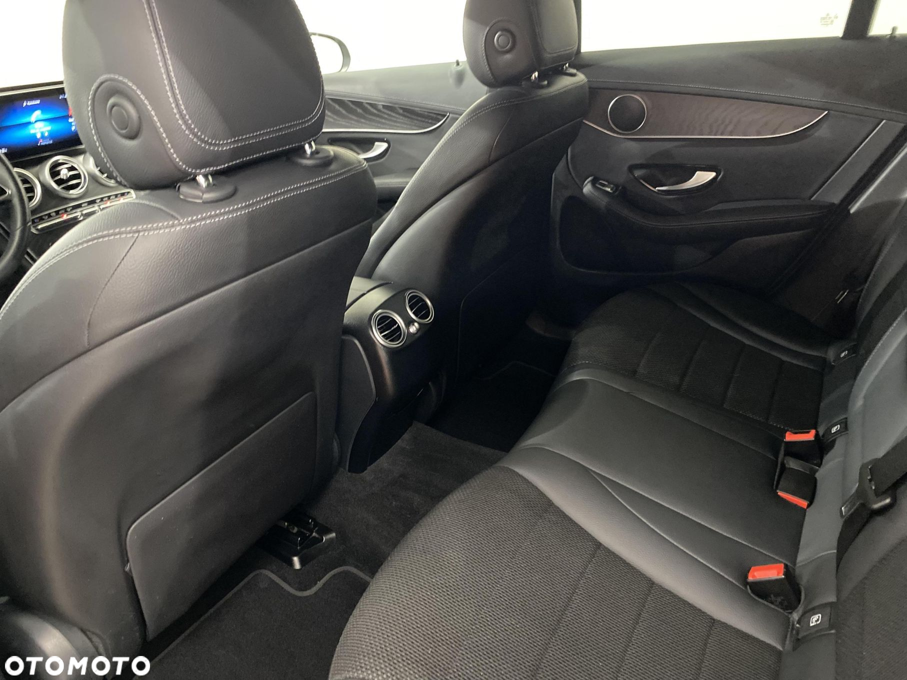 Mercedes-Benz GLC 200 d 4-Matic - 14