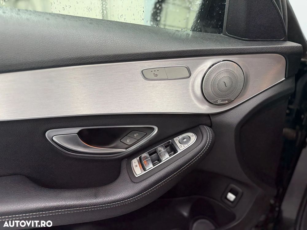 Mercedes-Benz C - 21