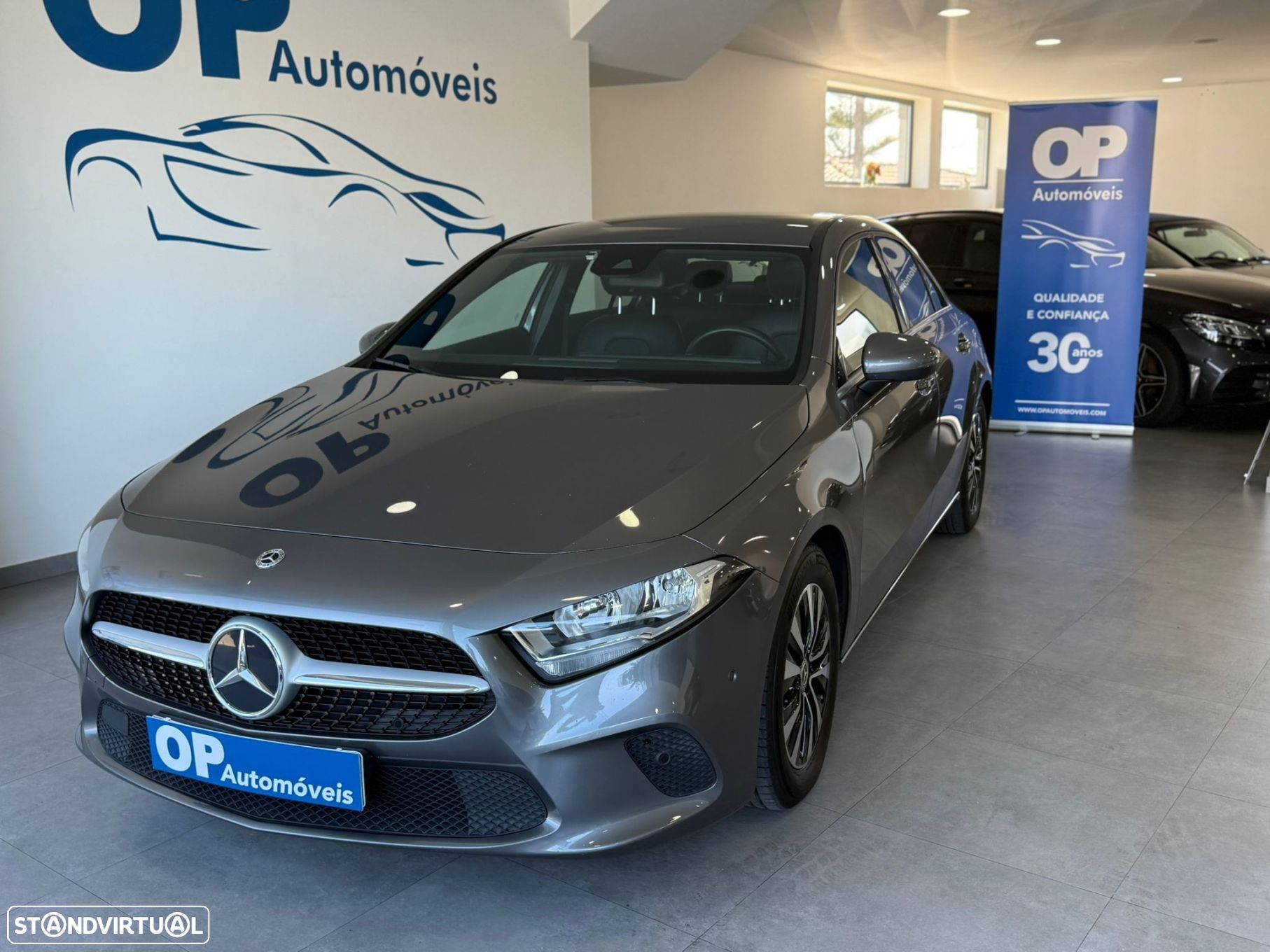 Mercedes-Benz A 180 Limousine d Style Aut. - 1