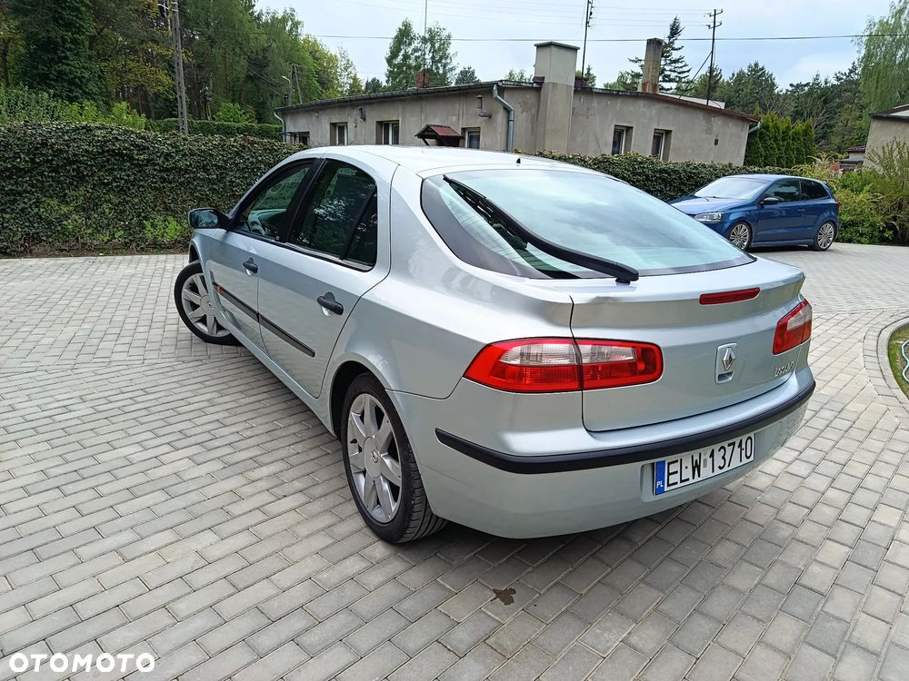 Renault Laguna - 22