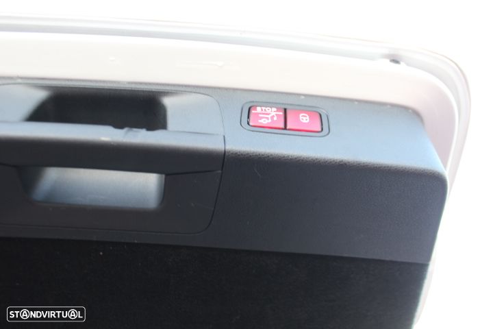 Mercedes-Benz E 300 - 32