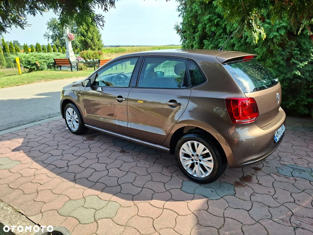 Volkswagen Polo - 1