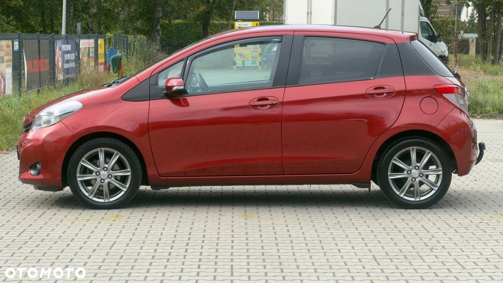 Toyota Yaris 1.33 Prestige - 4