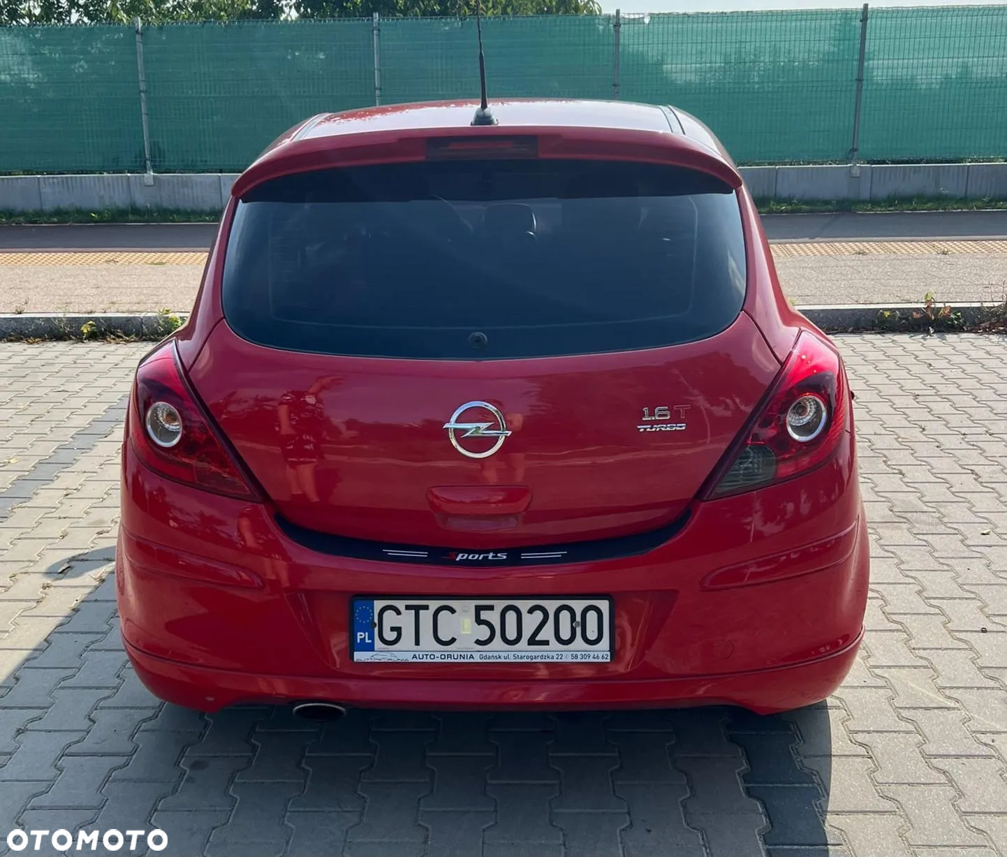Opel Corsa 1.6 Turbo GSi - 8