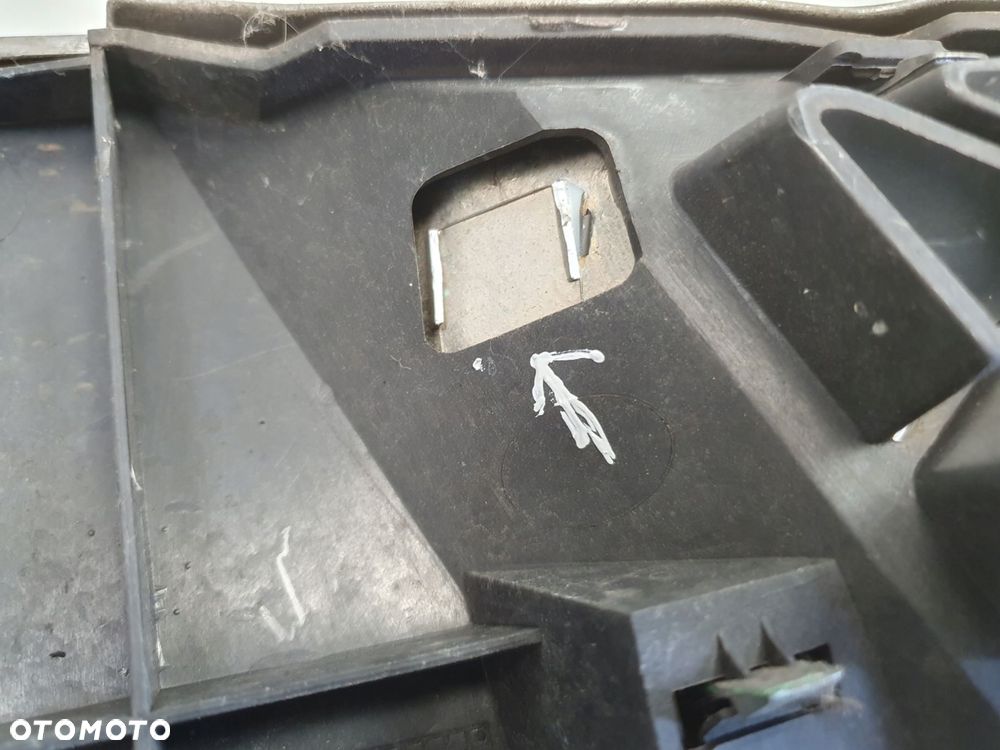 Nissan Navara III D40 Pathfinder III ATRAPA CHŁODNICY Grill gril 2310EB400 - 7