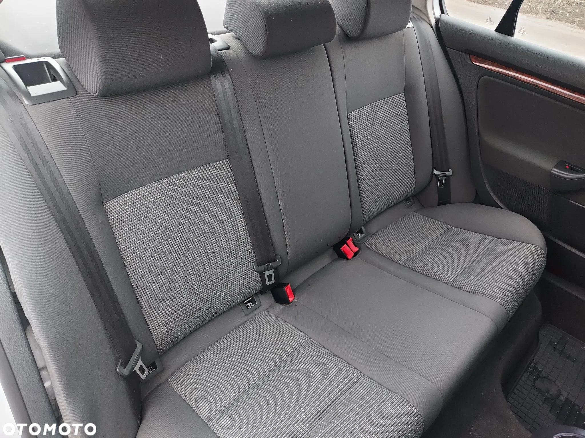 Volkswagen Jetta 1.6 Comfortline - 6