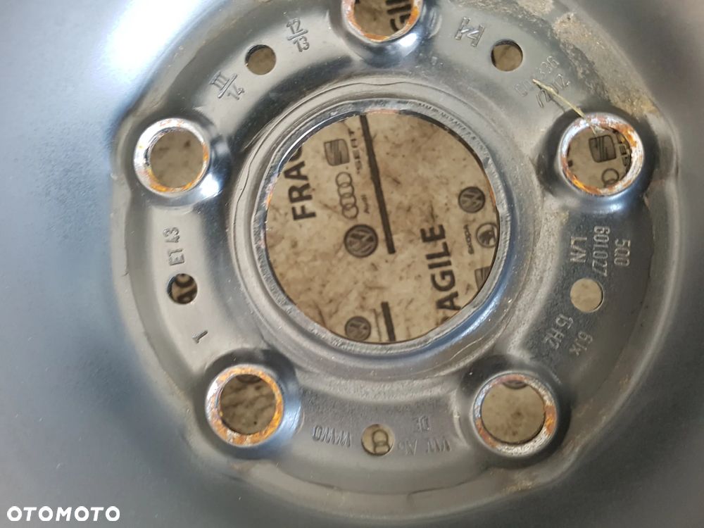 KOŁA ZIMOWE KOŁPAKI 195/65R15 VW TOURAN CADDY JETTA SKODA OCTAVIA AUDI  5X112 - 12