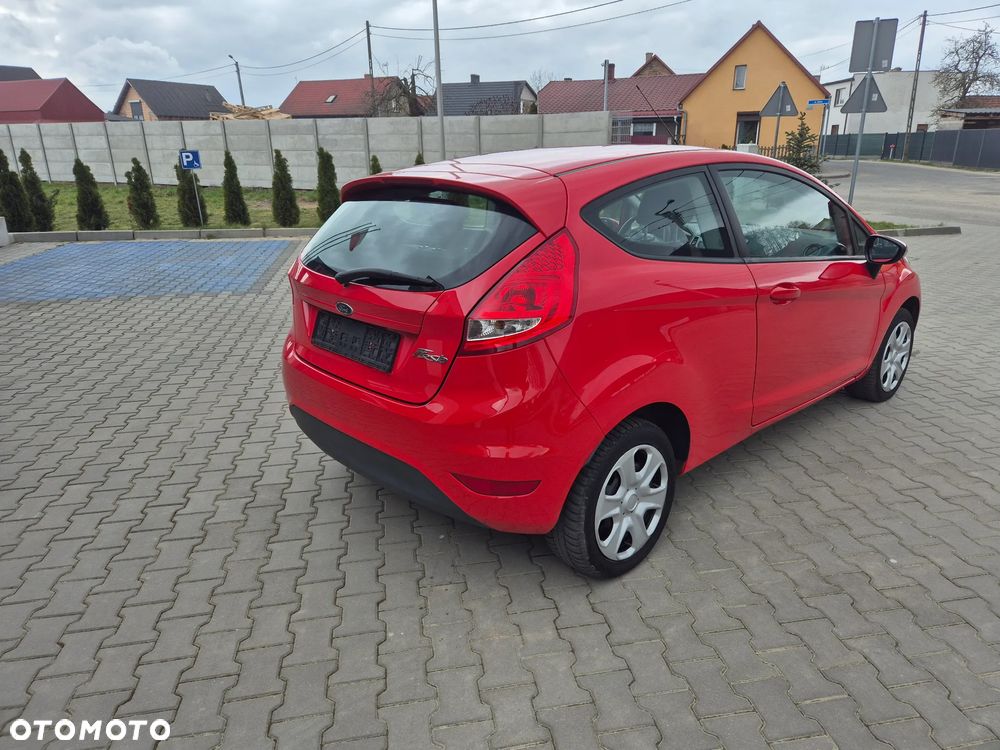 Ford Fiesta - 5