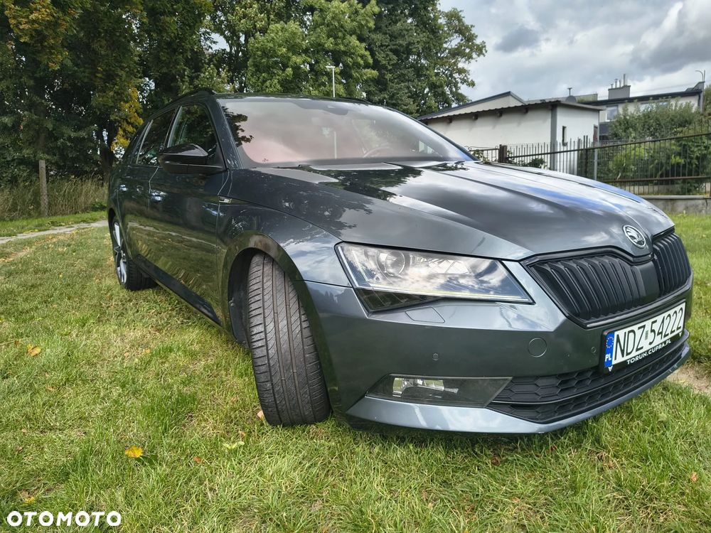 Skoda Superb 2.0 TSI 4x4 Sportline DSG - 9