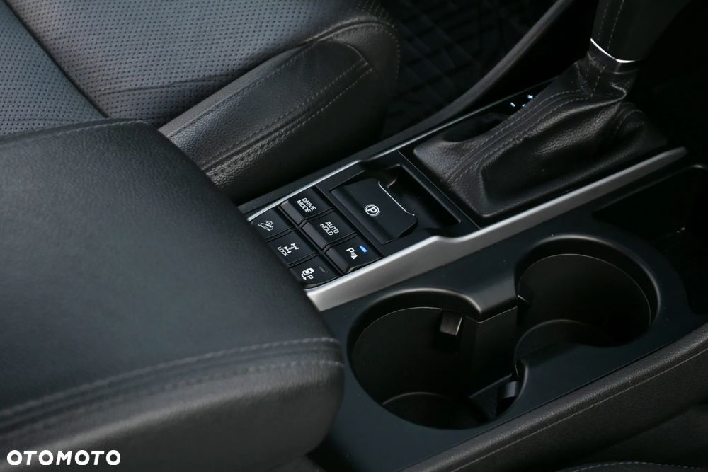 Hyundai Tucson 2.0 CRDI Premium 4WD - 26