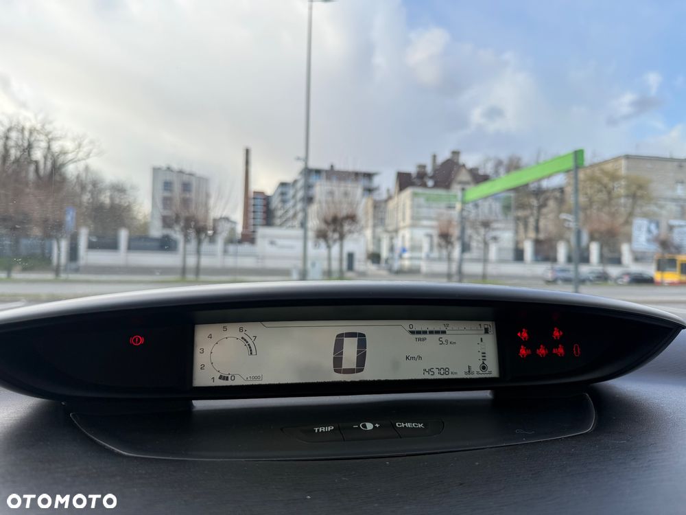 Citroën C4 1.6 VTi SX - 7