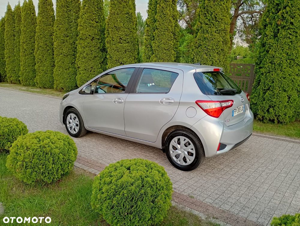 Toyota Yaris - 13