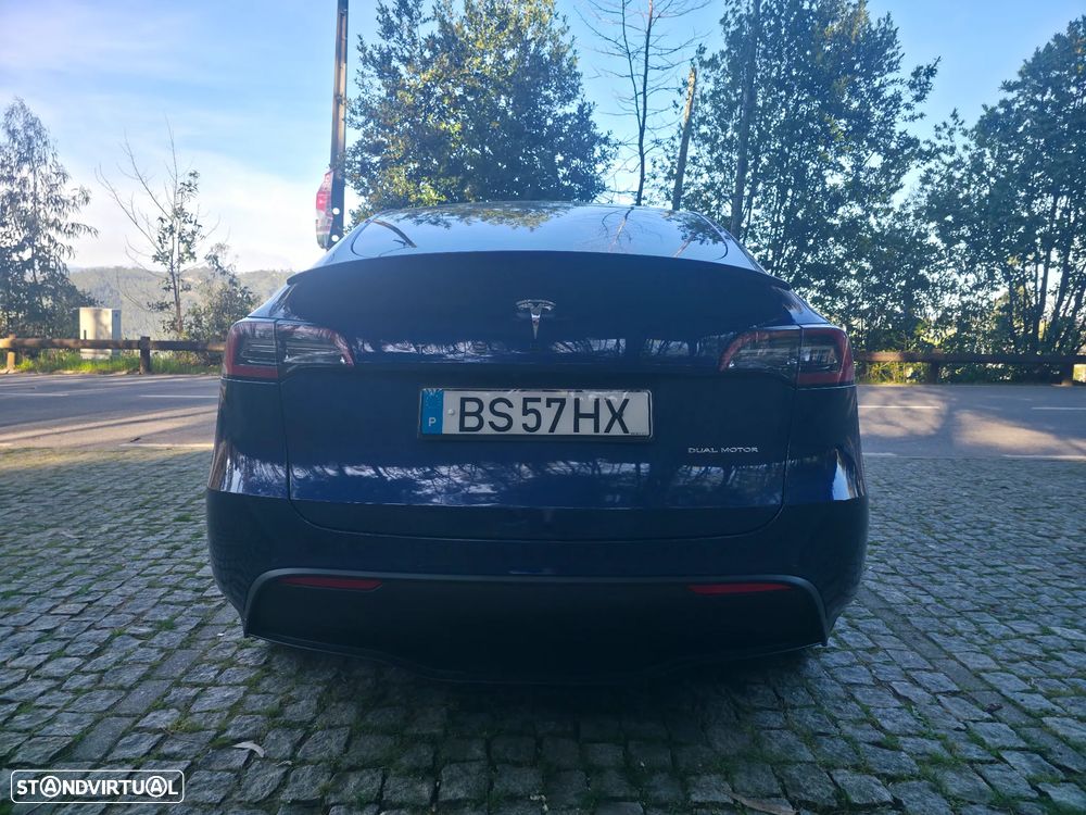 Tesla Model Y Long Range Dual Motor AWD - 5
